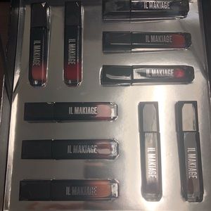 Il Makiage Lip Service High-Shine Lip Glaze x 10